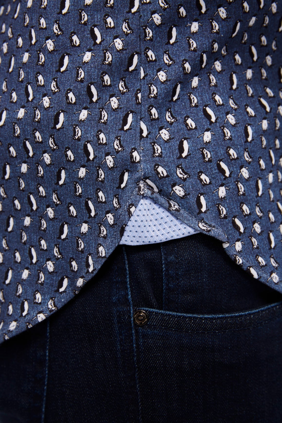 Max Colton Denim Blue with Small Penguin Design Short Sleeve Jersey Knit