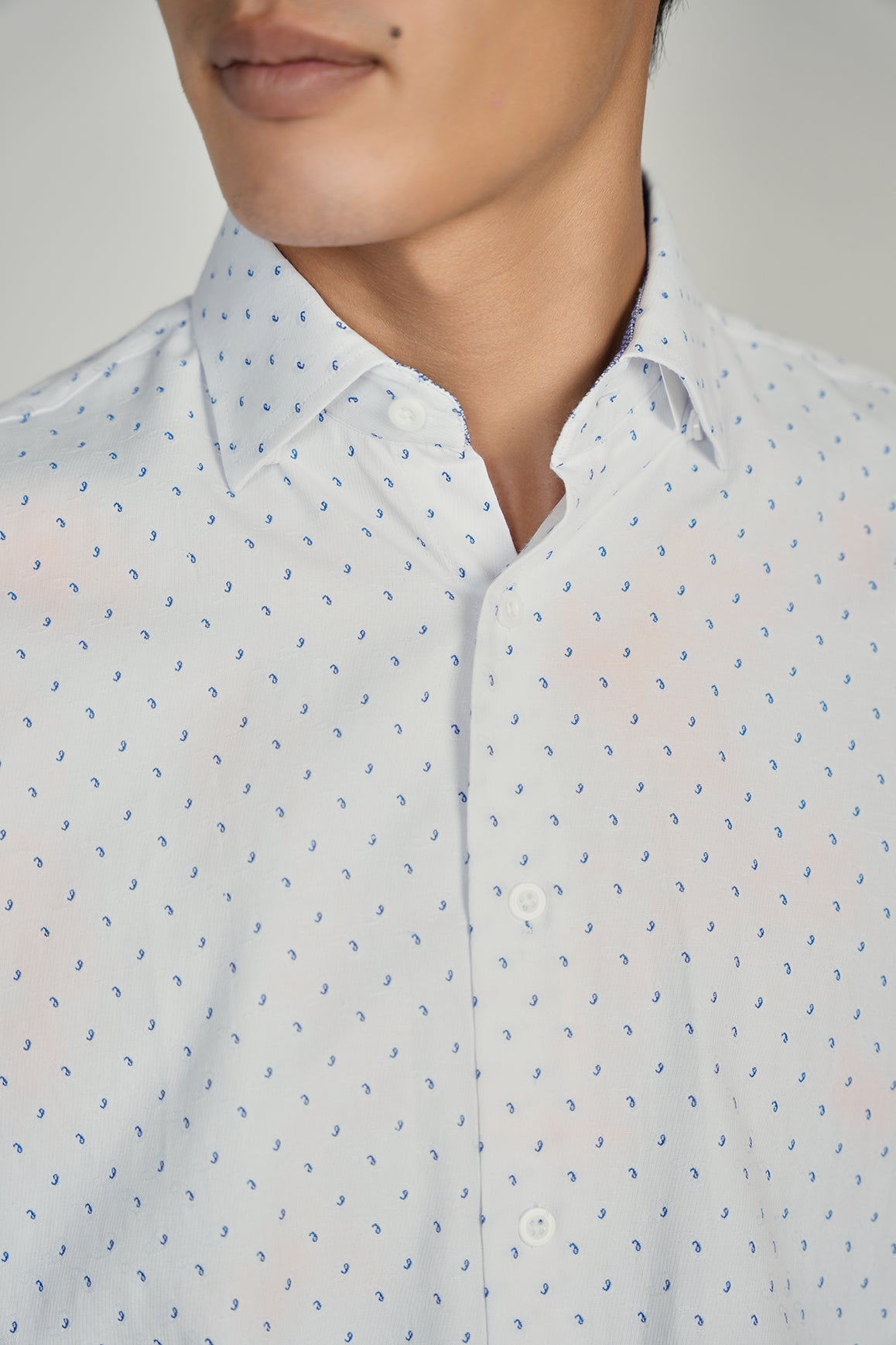 Everyday White Blue Paisley Shirt