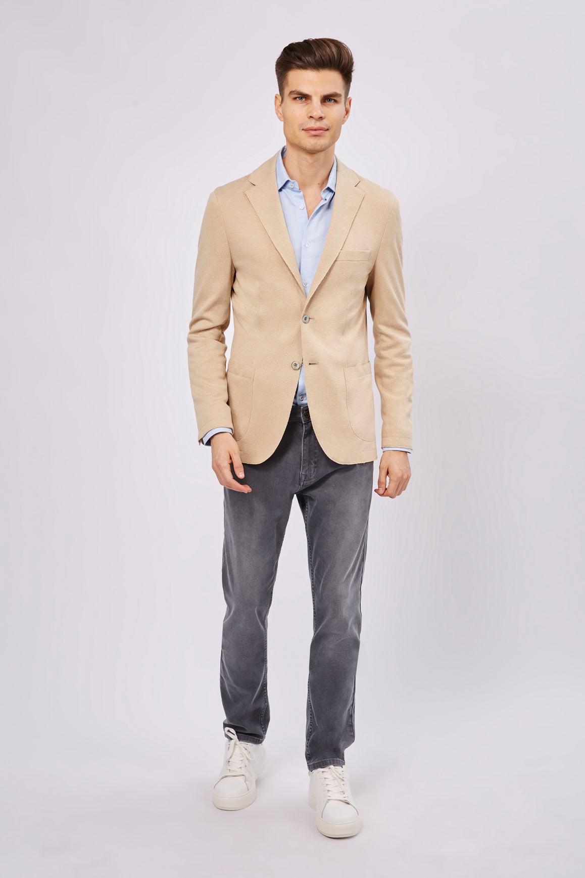 Leo Beige and Ecru Knit Sportcoat