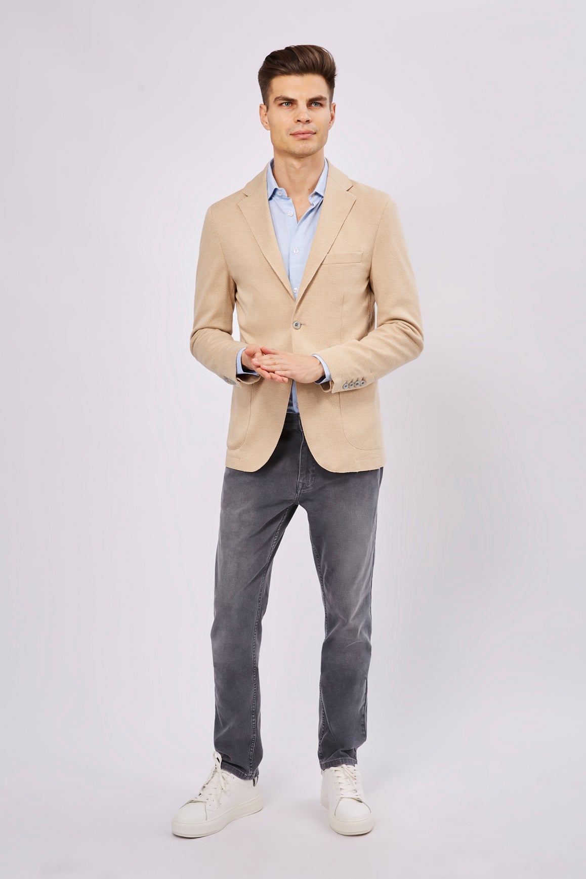 Leo Beige and Ecru Knit Sportcoat