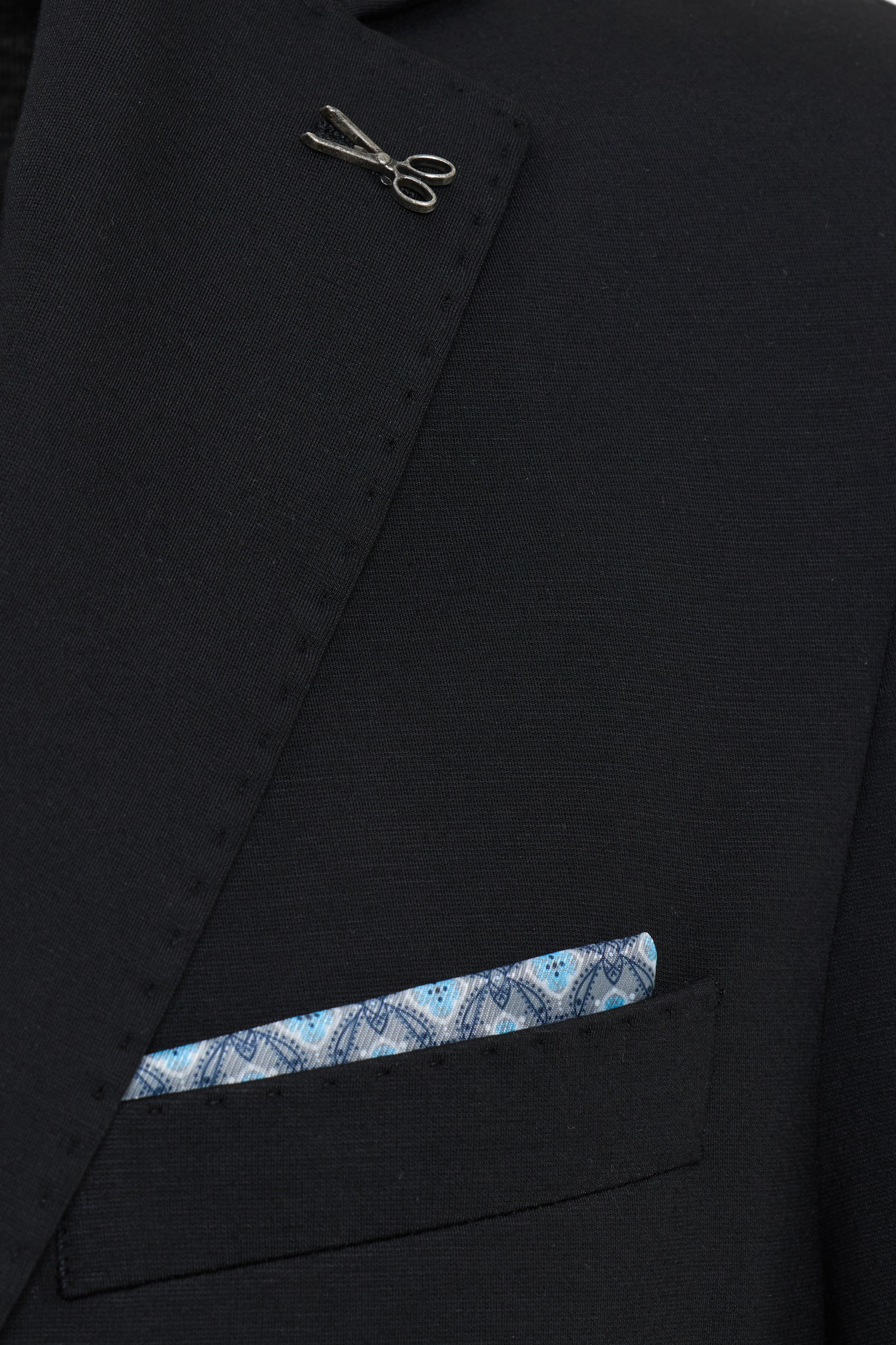 Black Ombra Travel Jacket