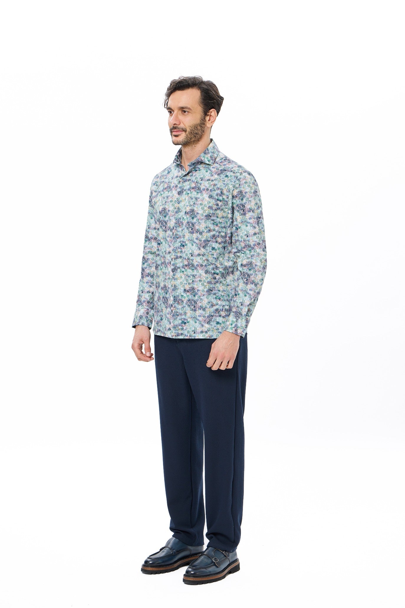 Multicolor Leaf Print Button-Down Shirt